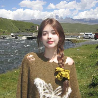 春泥溅花红